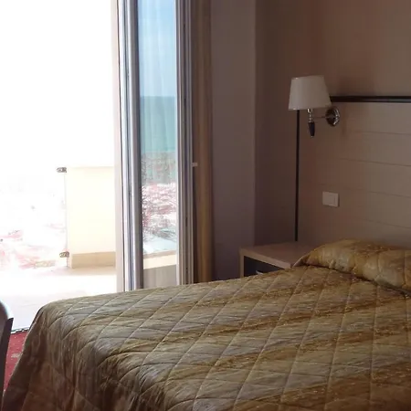 Apollo 4* Milano Marittima