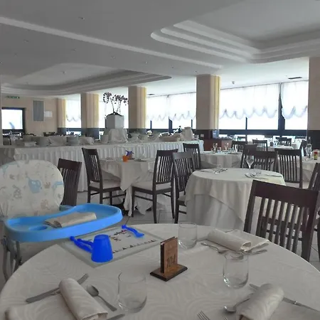 Apollo Ξενοδοχείο 4*