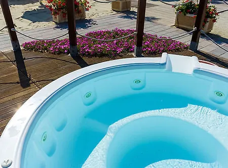 Apollo 4* Milano Marittima